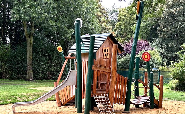 Spielplatz Sandweg