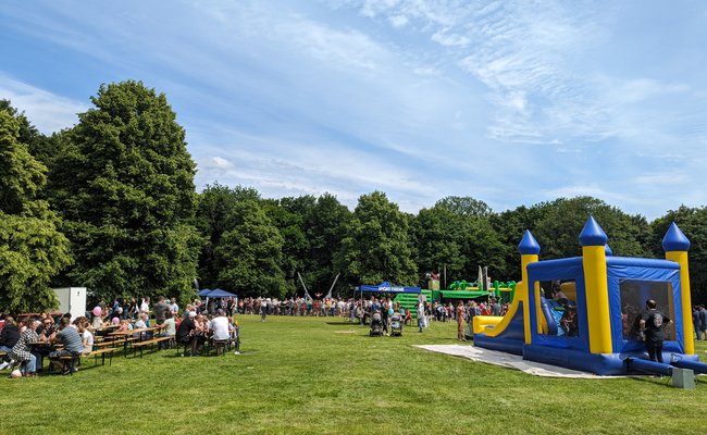 Spiel- und Sportfestgelände