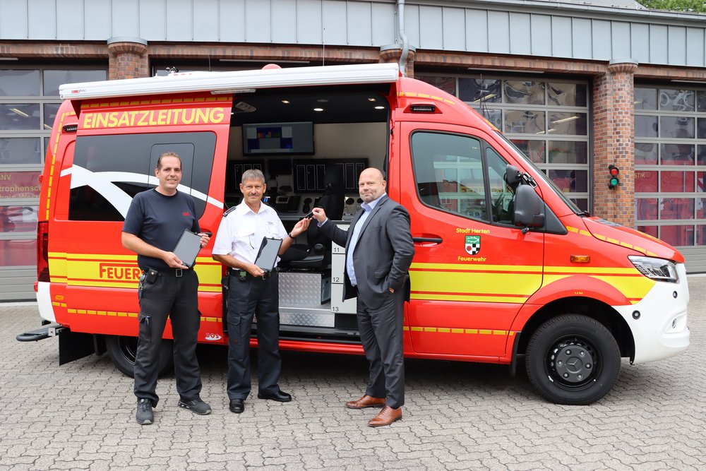 Neuer Einsatzleitwagen für die Feuerwehr (1)