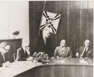 1975 Vetragsunterzeichnung