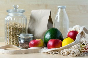 Einkaufstasche mit Früchten Einkaufstasche mit Früchten