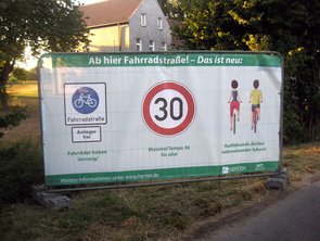 Banner Erklärung zur Fahrradstraße