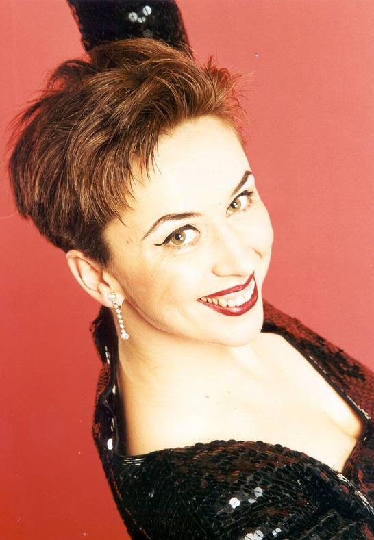 Martina Brandl (02.02)