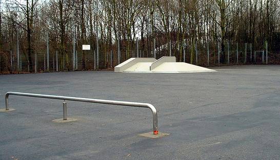 Skater-Anlage 2 (12.03)