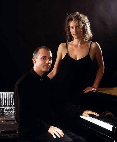 Tango-Duo Born (04.04)