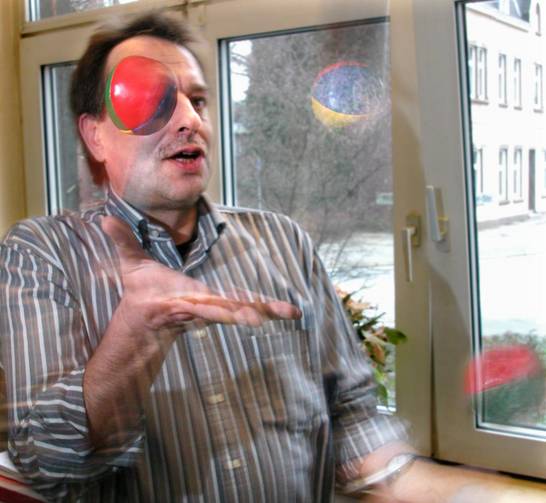 Gehirnjogging - Jonglierball (02.04)