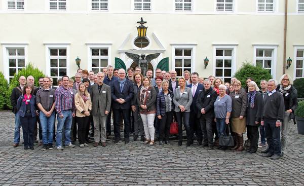 Seit April 2016 läuft das sechste kreisweite Ökoprofit-Projekt – eine Kooperation zwischen den Städ-ten Dorsten, Haltern am See, Herten, Marl, Oer-Erkenschwick, Recklinghausen, Waltrop und dem Kreis Recklinghausen.