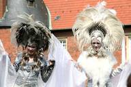 Walkact beim Kunstmarkt