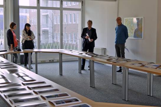 Stadtbaurat Volker Lindner begrüßte Prof. Winde, die Studierenden und weitere Gäste und sprach sich für die Initiative Ruhrmoderne aus.