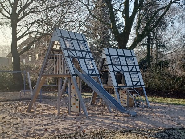 Spielplatz "Zur Baut"