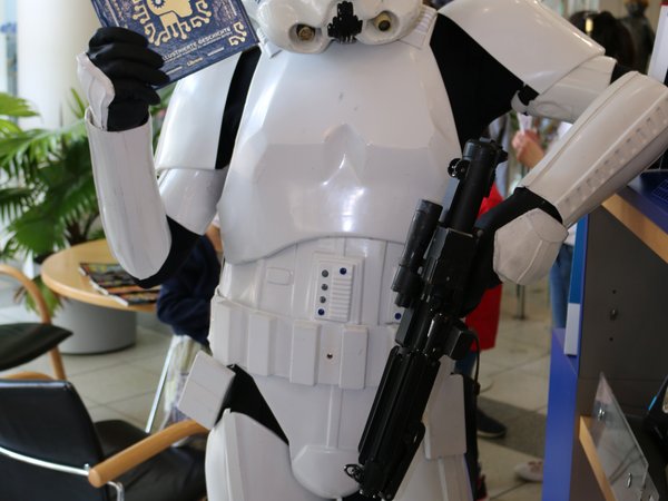 „Star Wars Reads Day“ im Glashaus Herten