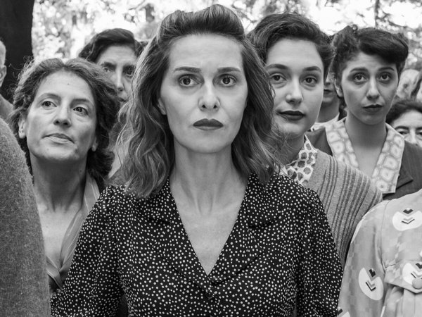 Filmabend: Morgen ist auch noch ein Tag