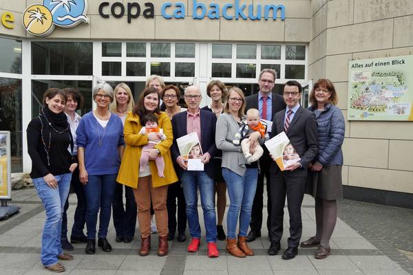 Bei einem offiziellen Pressetermin zu den neuen Babypräsenten haben alle Beteiligten das überarbeitete Konzept und die neu zusammen gestellten Geschenke vorgestellt. 