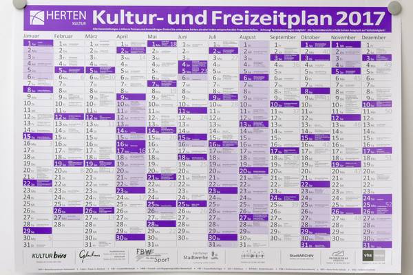 Mit dem Wandkalender 'Kultur- und Freizeitplan 2017' findet man ganz leicht alle wichtigen Ereignisse und Veranstaltungen in Herten auf einen Blick. 