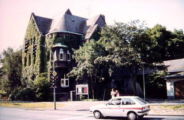 Volkshochschule Herten, Resser Weg 1