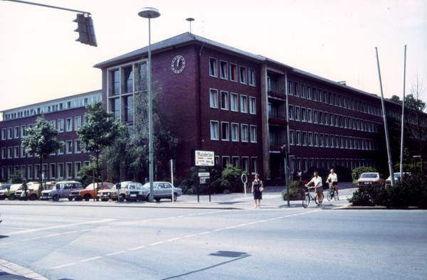 Rathaus Herten, Kurt-Schumacher-Str. 2