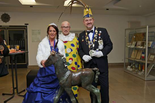 Prinzessin Moni I. und Prinz Volker I. besuchten Bürgermeister Fred Toplak im Rathaus.