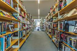 Foto: Bücherregale der Stadtbibliothek Herten