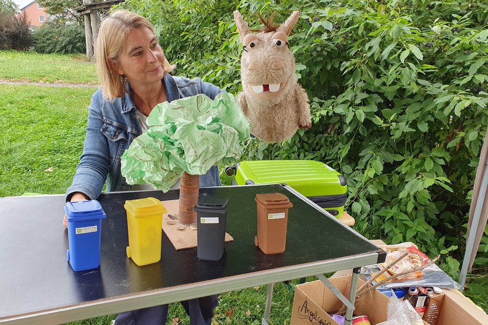 Aktion "Müll in den Müll"
