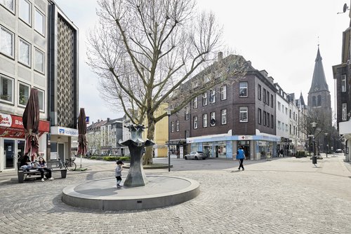 Kranzplatte in der Hertener Innenstadt