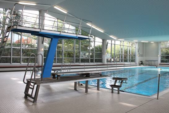Durch die Zusage der Fördergelder kann das Hallenbad Westerholt zukünftig saniert werden. (Foto: Hertener Stadtwerke)