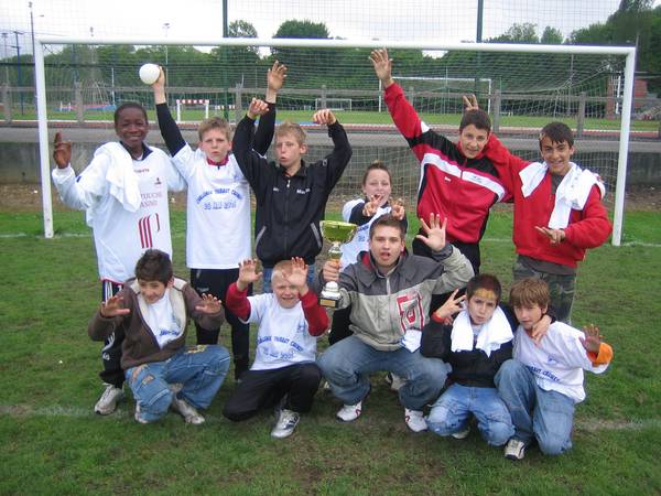 Fußballturnier Arras (06.06)