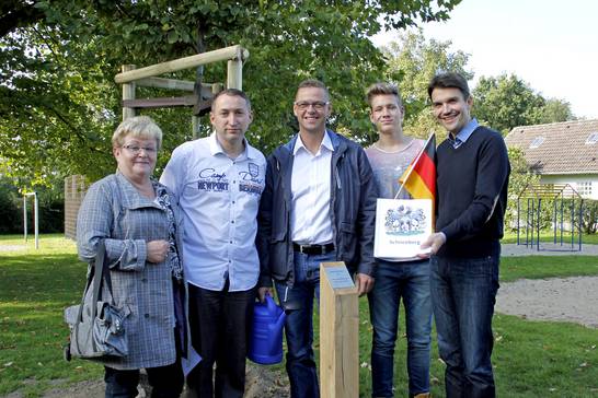 Jubiläum 25 Jahre Herten-Schneeberg / Europawochenende - Baumpflanzung Jubiläum 25 Jahre Herten-Schneeberg / Europawochenende - Baumpflanzung
