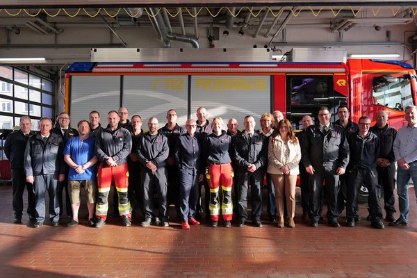 Gruppenfoto Feuerwehrleute