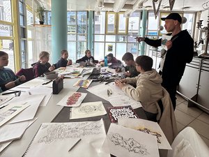 Kinder malen urbane Kunst