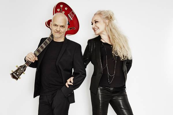 Caecilie Norby und Lars Danielsson kommen im Rahmen der Jazz-Reihe 'FineArtJazz 2017' ins Hertener Glashaus. (Foto: Gregor Hohenberg)