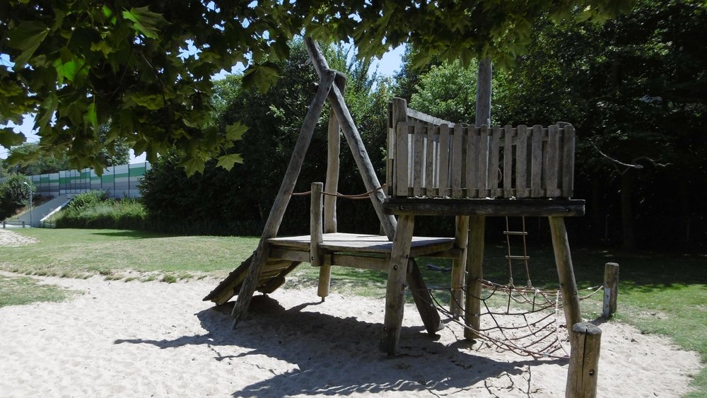 Spielplatzsprechstunde auf dem Spielplatz Georg-Büchner-Straße